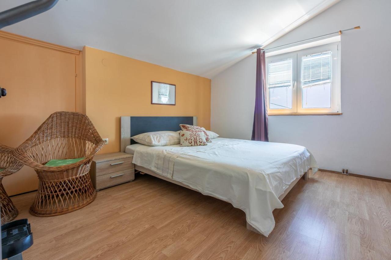 Iva Apartment *